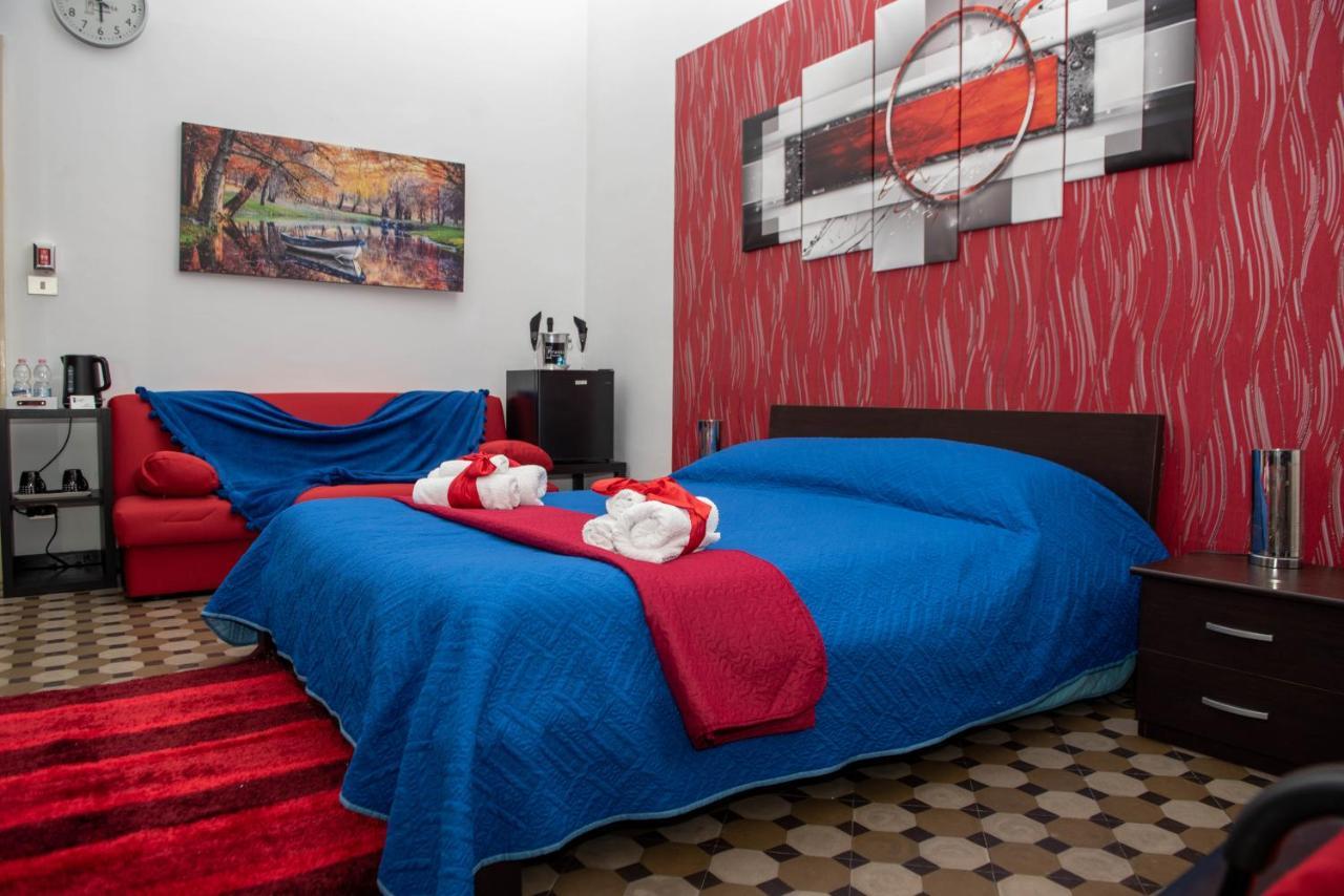Pitagora House Hotel Tarente Buitenkant foto