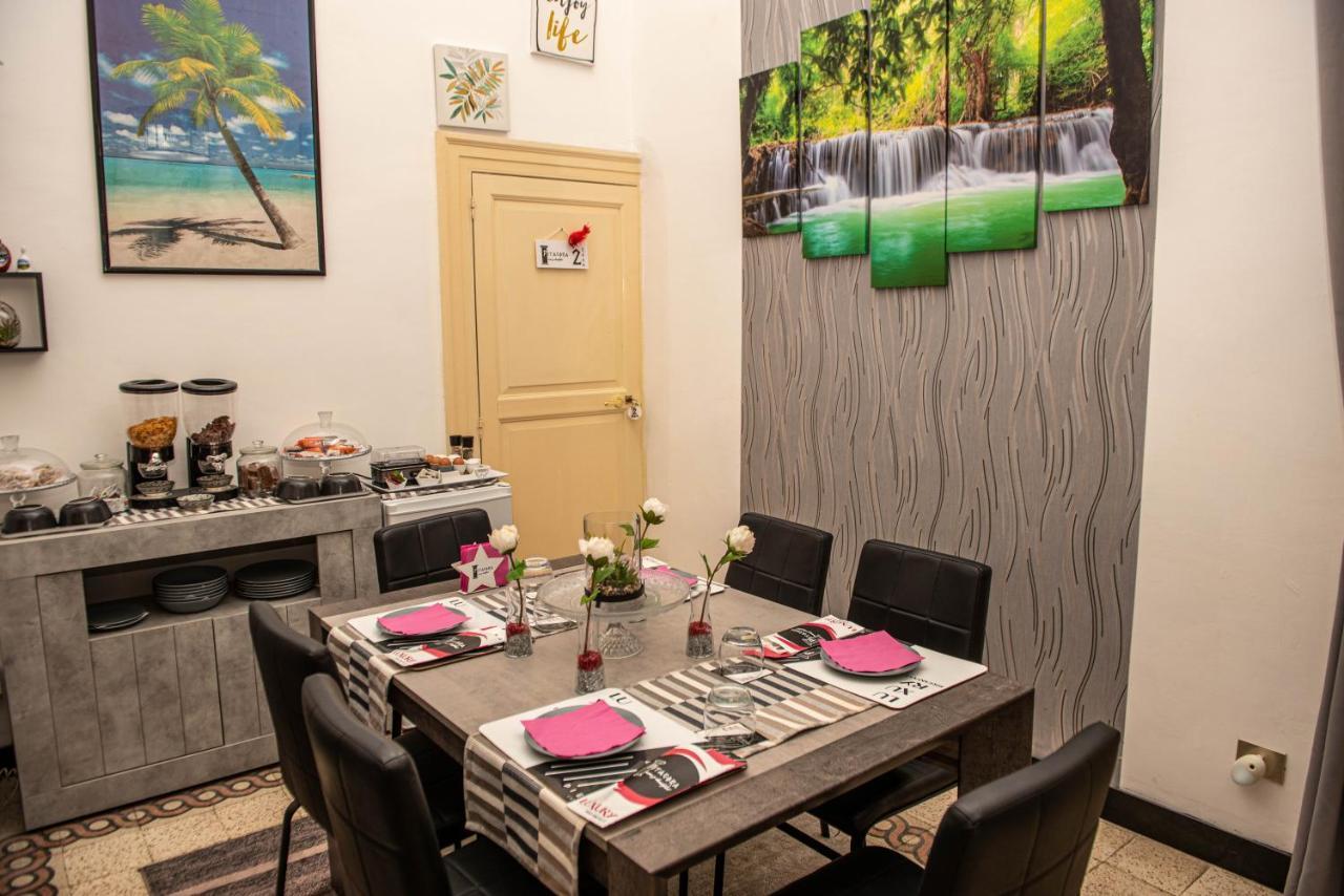 Pitagora House Hotel Tarente Buitenkant foto